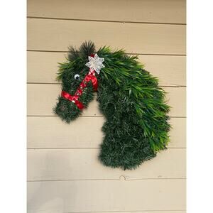 Horse Christmas Wreath, Equestrian Wreath, Green Horse Head Door Decor